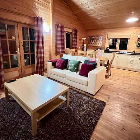 Tufty Lodge, Lake Pochard Lodge 9 South Cerney Εξωτερικό φωτογραφία