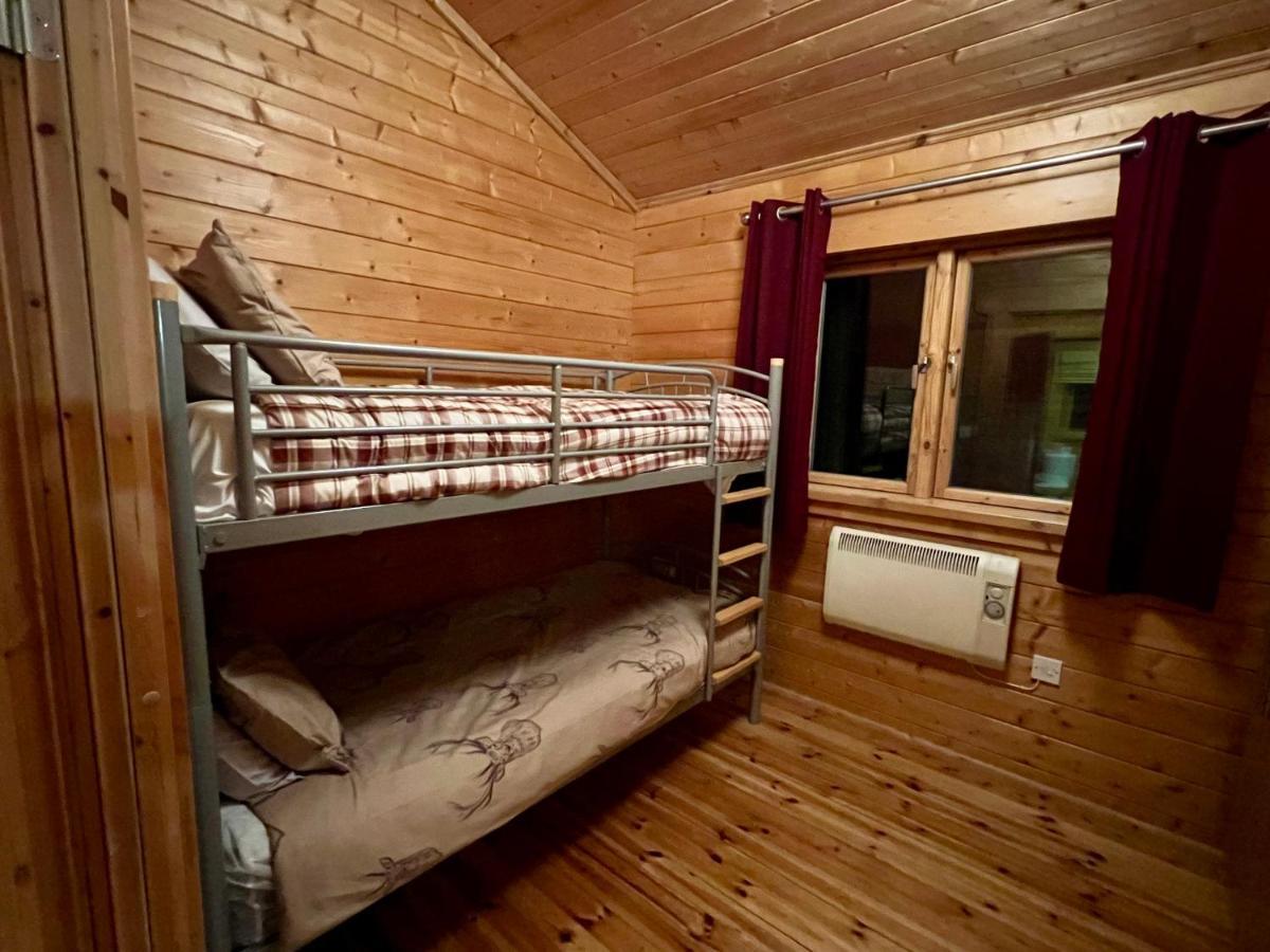 Tufty Lodge, Lake Pochard Lodge 9 South Cerney Εξωτερικό φωτογραφία