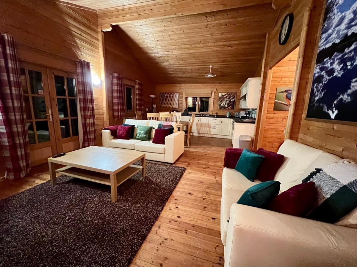 Tufty Lodge, Lake Pochard Lodge 9 South Cerney Εξωτερικό φωτογραφία