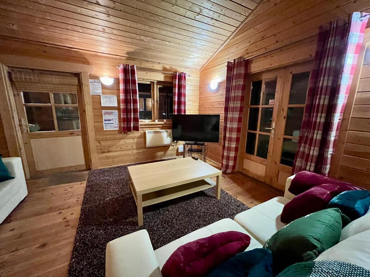 Tufty Lodge, Lake Pochard Lodge 9 South Cerney Εξωτερικό φωτογραφία