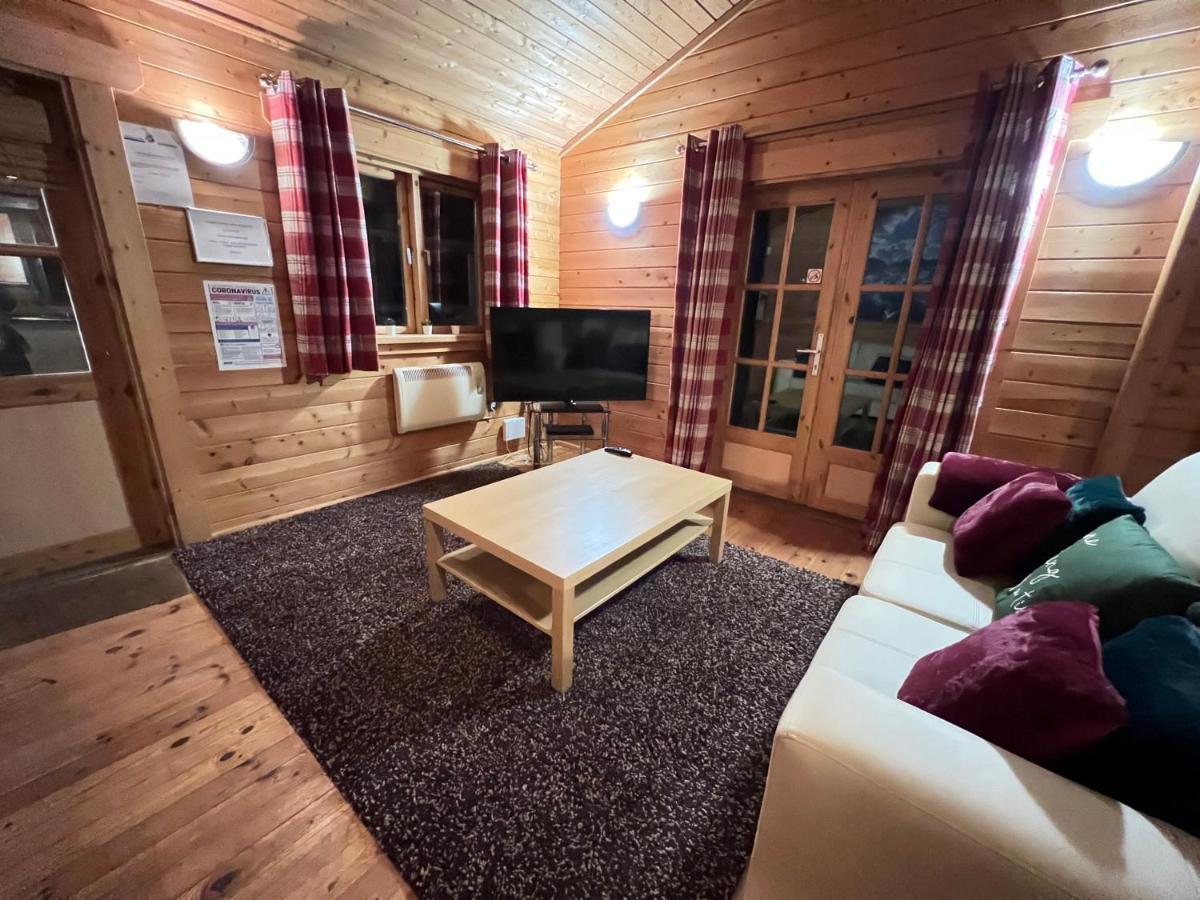 Tufty Lodge, Lake Pochard Lodge 9 South Cerney Εξωτερικό φωτογραφία