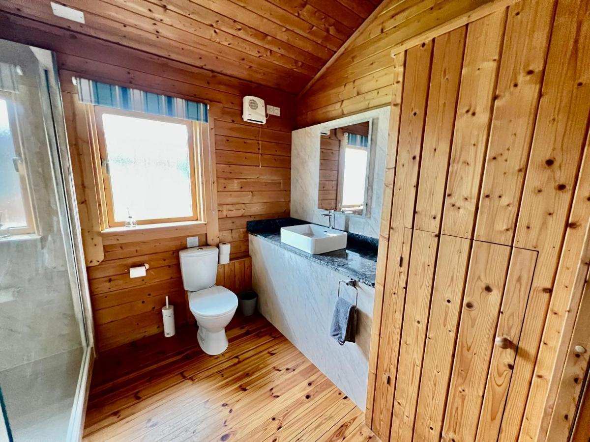 Tufty Lodge, Lake Pochard Lodge 9 South Cerney Εξωτερικό φωτογραφία